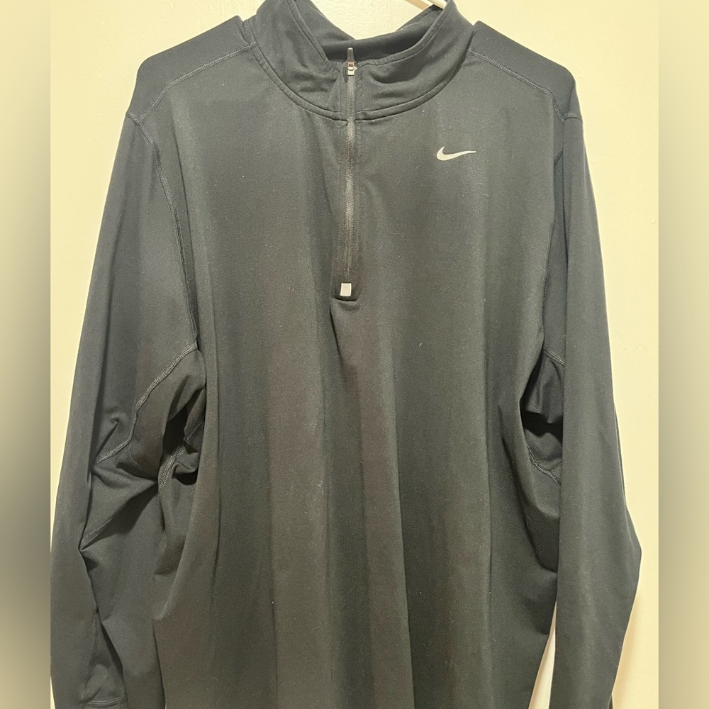 Women XXL (2XL) Nike Dri-Fit Pullover Sweatshirt